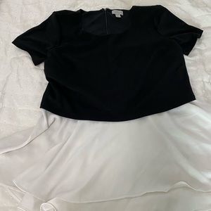 Blouse white and black